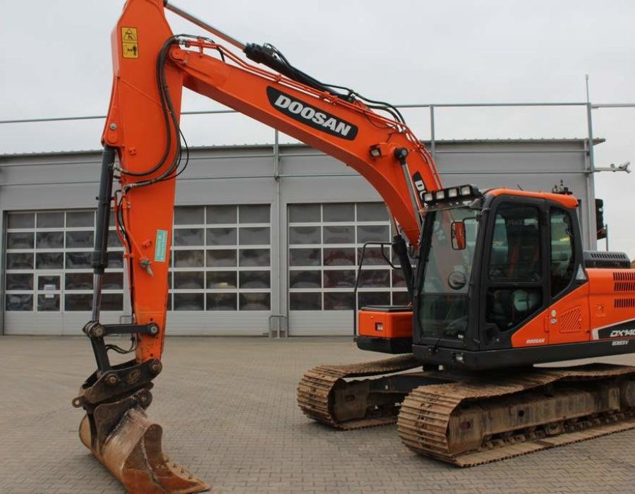 Koparka gąsienicowa Doosan DX140LC-5