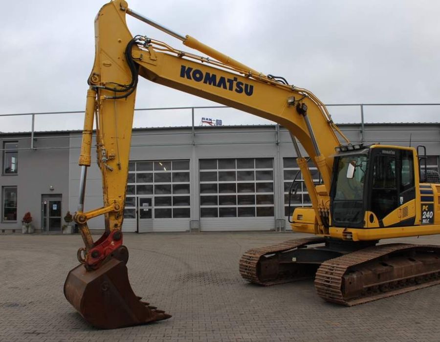 Koparka gąsienicowa Komatsu PC 240NLC-10