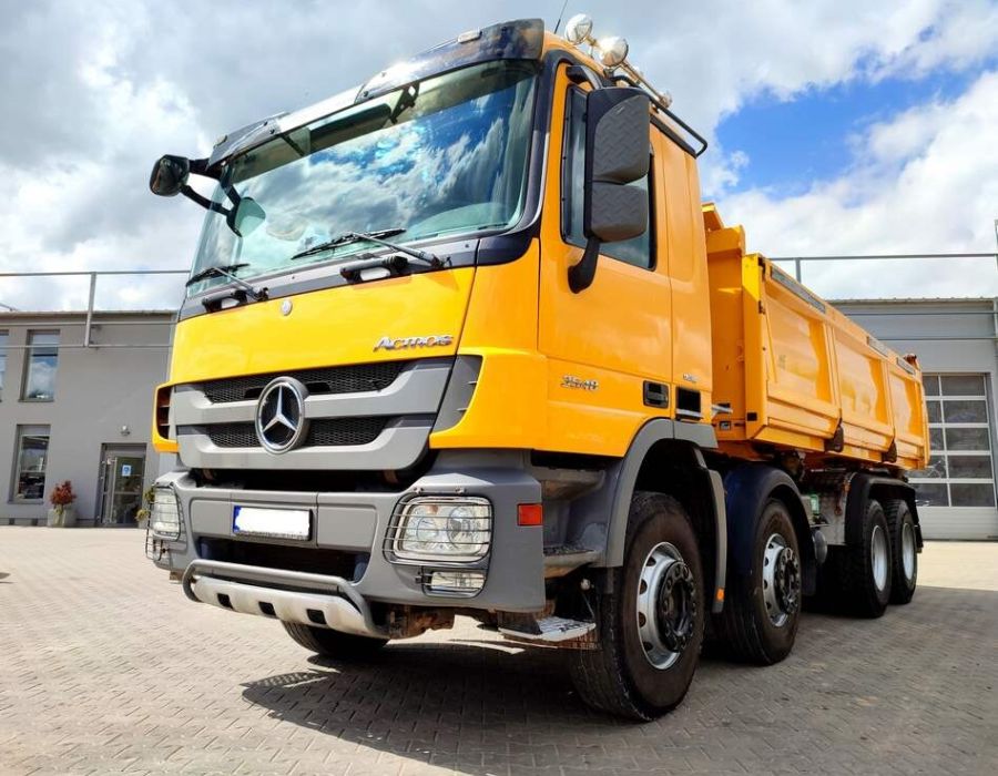 Wywrotka Mercedes-Benz Actros 3548 Manual Bordmatik 8×4