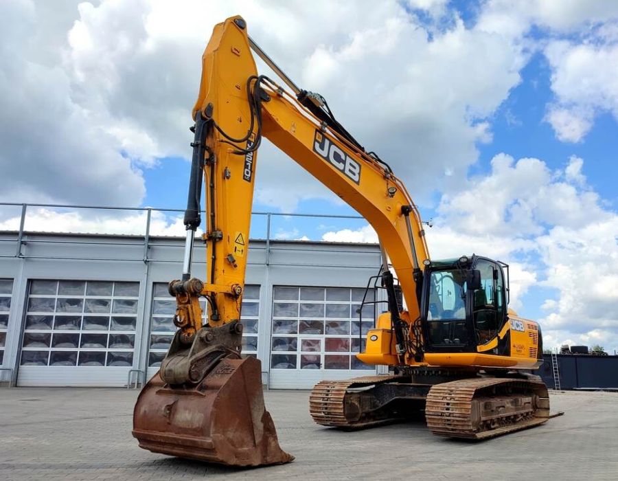 JCB JS210 LC