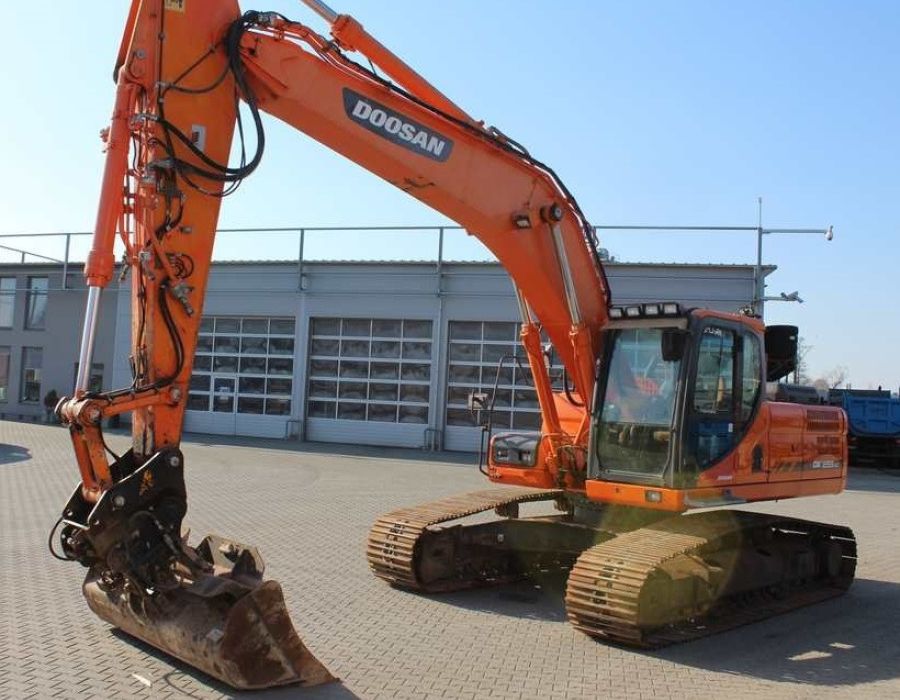 Doosan DX 255 LC-3