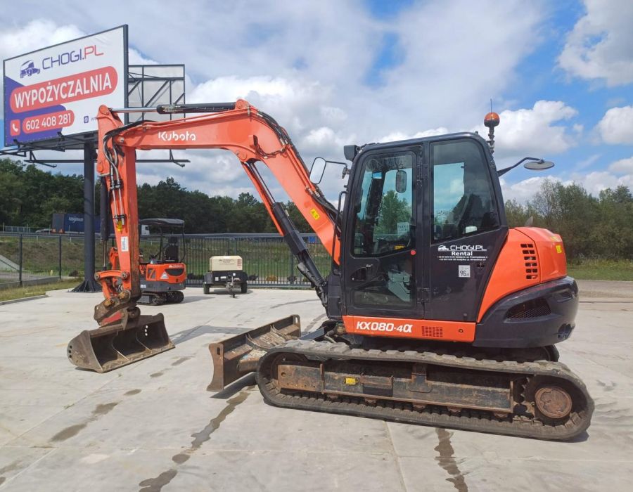 KUBOTA KX080-4